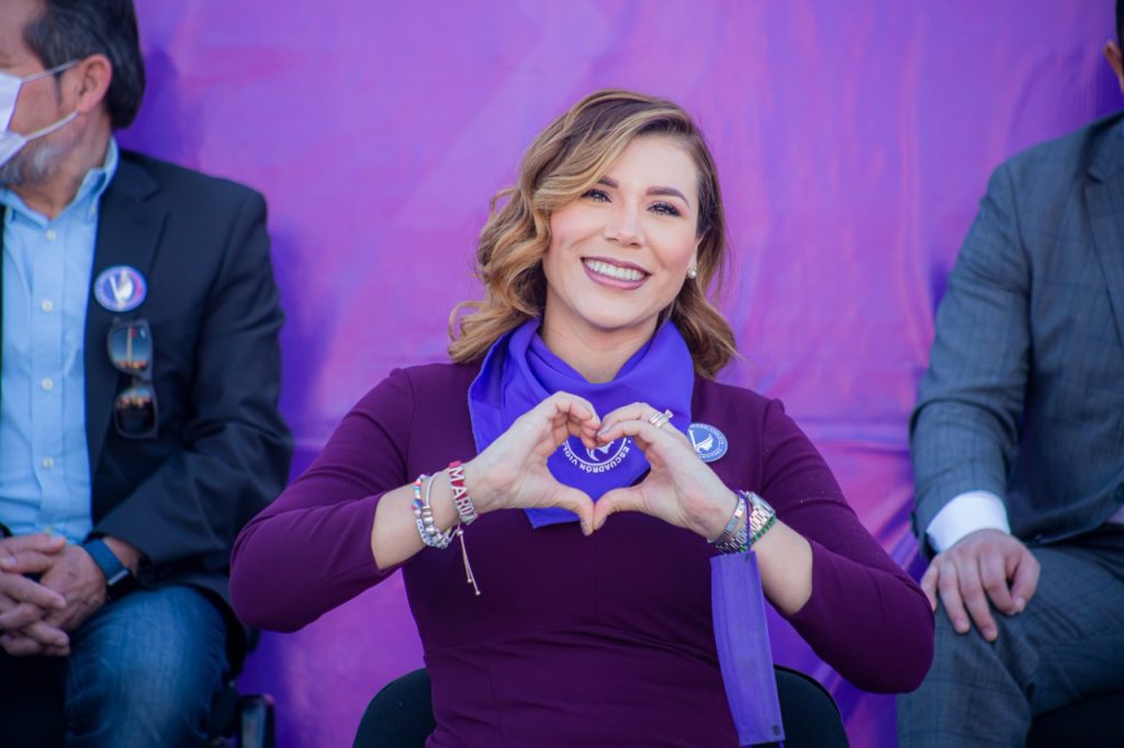MARINA DEL PILAR ARRANCA EL ESCUADRóN VIOLETA EN BAJA CALIFORNIA