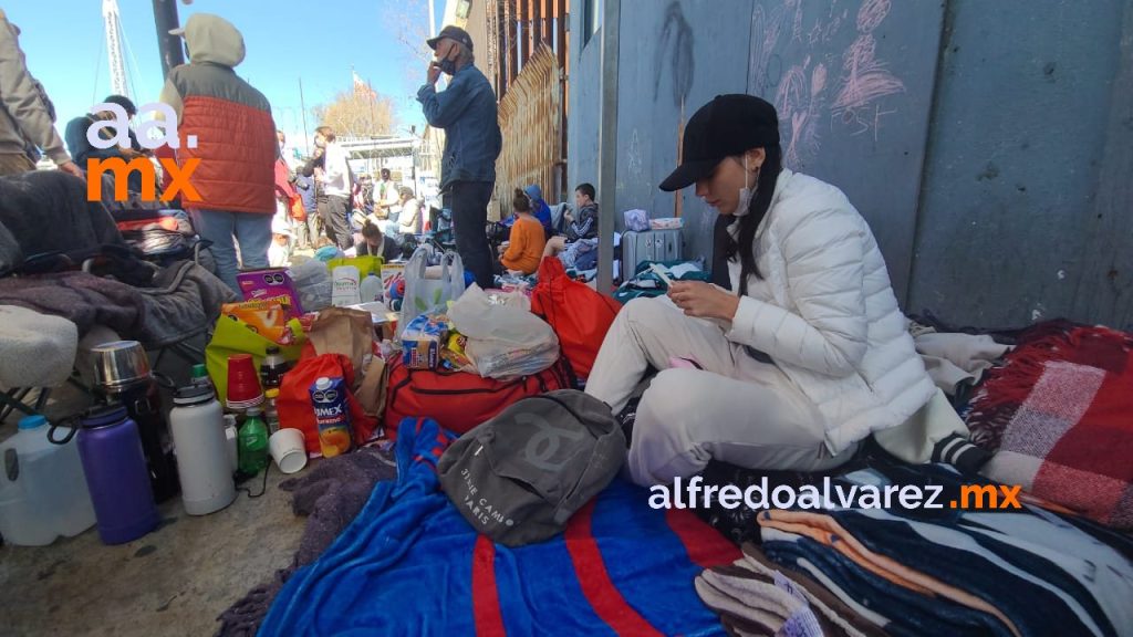 RUSOS TIENEN MIEDO DE MOVERSE DE LA GARITA DE SAN YSIDRO RUSOS TIENEN MIEDO DE MOVERSE DE LA GARITA DE SAN YSIDRO