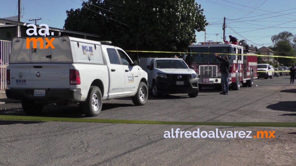 UN MUERTO Y DOS LESIONADOS GRAVES TRAS VOLCADURA DE TAXI LIBRE