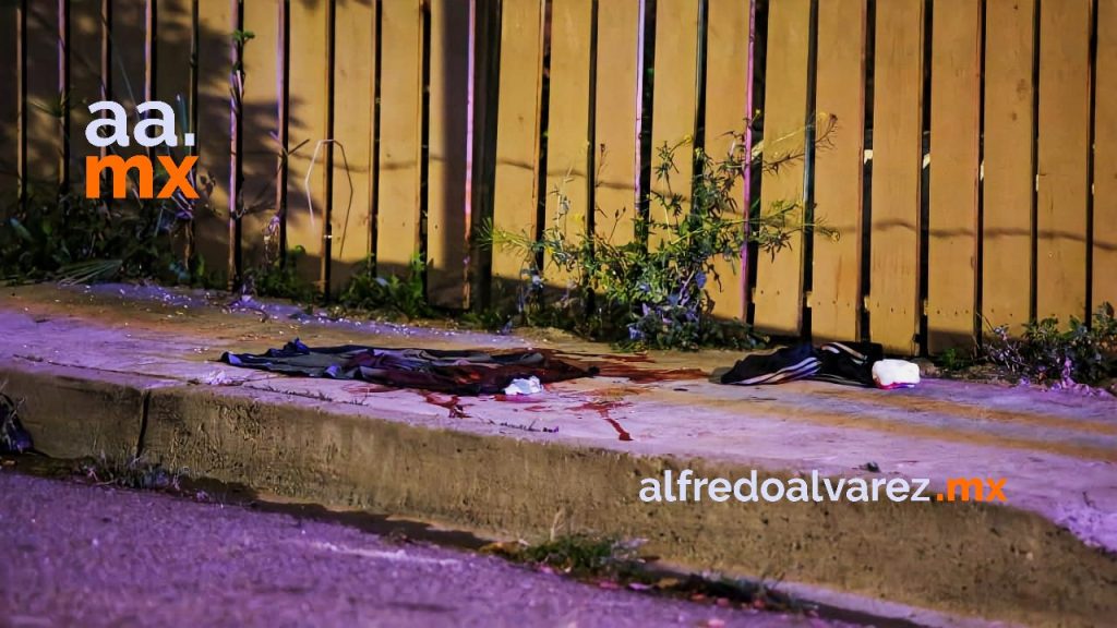 BALEAN A MUJER EN EL REACOMODO