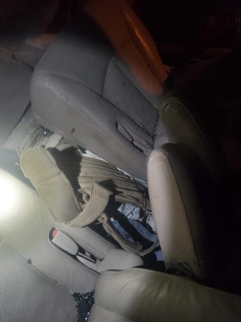 SUJETO HUíA TRAS MATAR A UNA PERSONA, CHOCó Y FUE DETENIDO