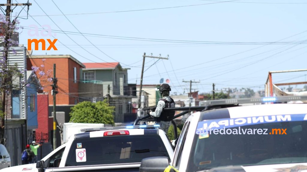 MATAN A HOMBRE Y HIEREN A ADOLESCENTE EN ESTACIONAMIENTO DEL CALIMAX