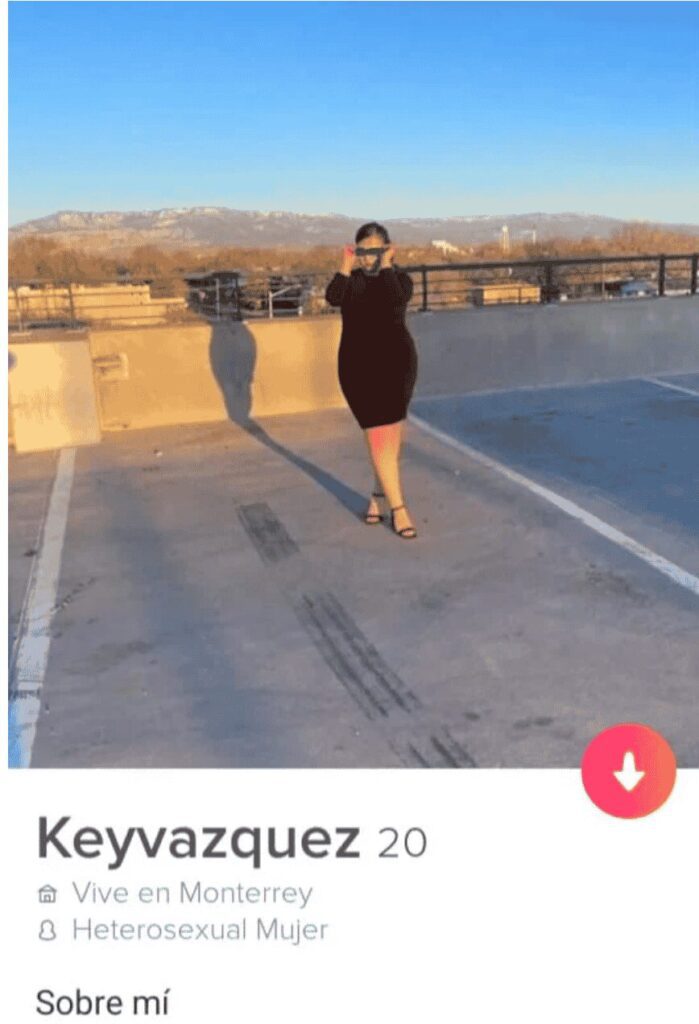 MUJER USABA TINDER PARA ROBAR AUTOS A HOMBRES MUJER USABA TINDER PARA ROBAR AUTOS A HOMBRES