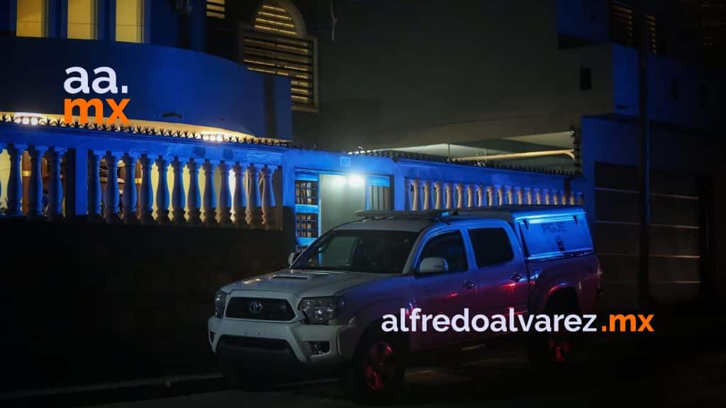 HOMBRE LLEGA A SU CASA Y ENCUENTRA UN CADáVER EN LA RECáMARA