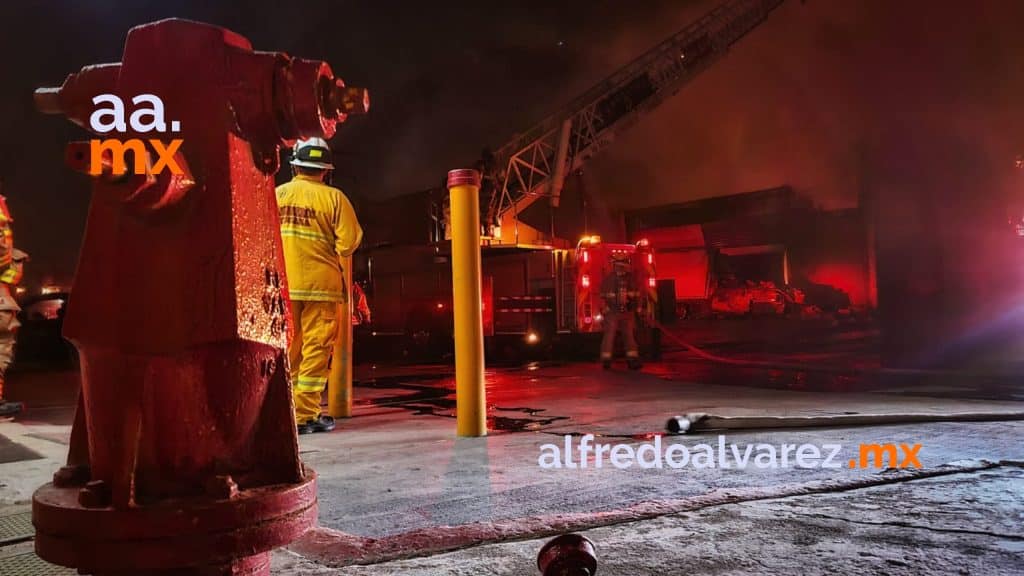 ARDE BODEGA QUE ALMACENABA CARNE Y LáCTEOS
