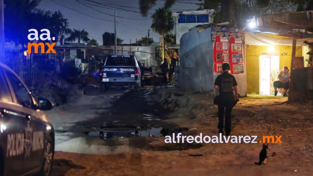 SUJETO ES DETENIDO POR TRANSPORTAR UN CADáVER EN CARRETILLA