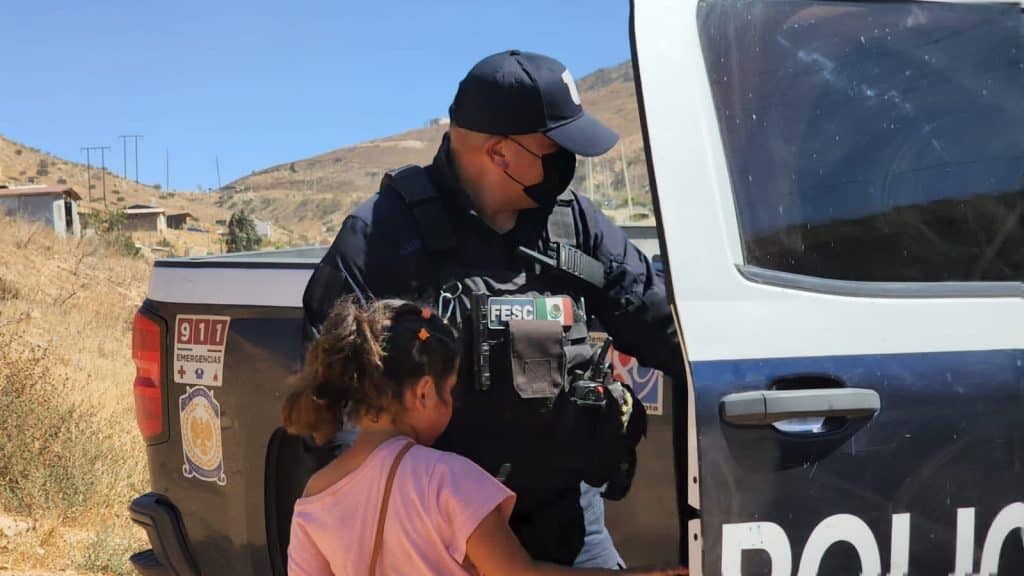 RESCATAN EN TIJUANA A NIñA CON ALERTA AMBER EMITIDA EN HIDALGO
