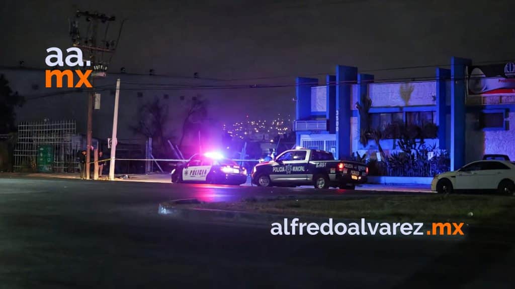 SUJETO ES DETENIDO POR TRANSPORTAR UN CADáVER EN CARRETILLA