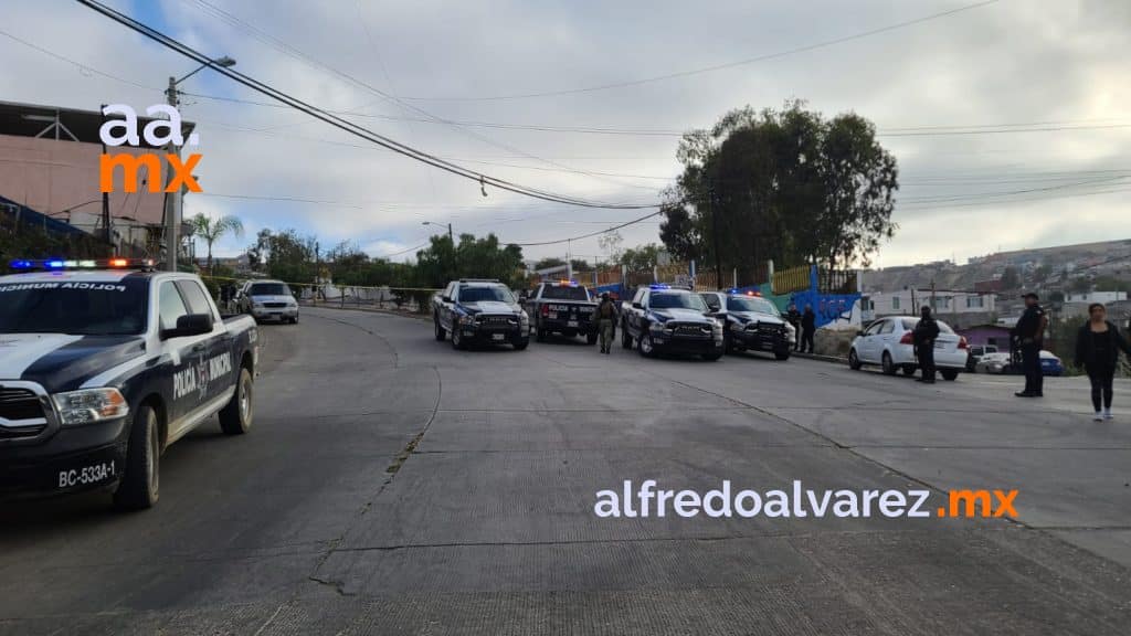 MUERE POLICíA MUNICIPAL ATACADO EN LAS CUMBRES