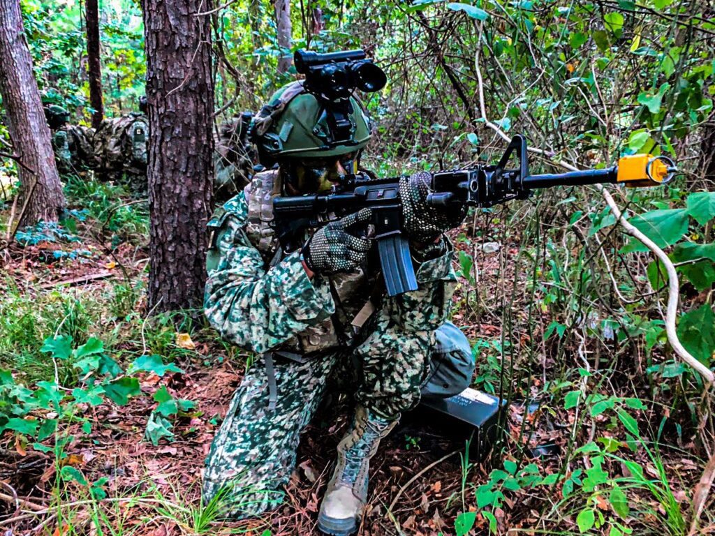 EJéRCITO MEXICANO ESTRENA UNIFORME DIFíCIL DE CLONAR