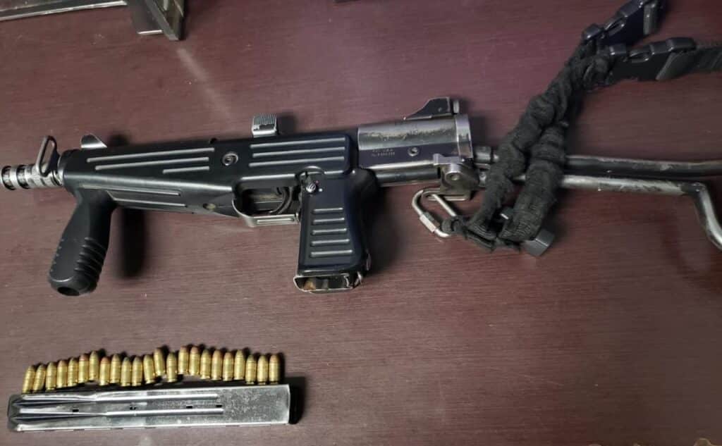 POLICíA DE TIJUANA CAPTURA A 9 GENERADORES DE VIOLENCIA Y DECOMISA ARMAS