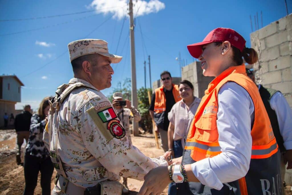 MARINA DEL PILAR ATIENDE NECESIDADES DE PERSONAS AFECTADAS POR HURACáN KAY