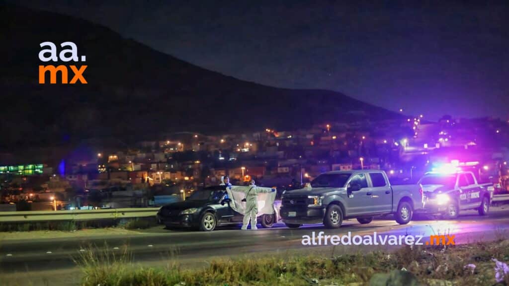 Hallan cadáveres de una pareja en el corredor 2000
