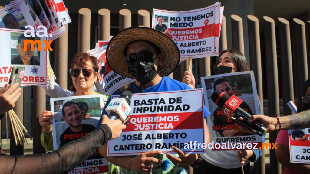 DETIENEN A COMANDO ARMADO QUE ATACó A MARINOS