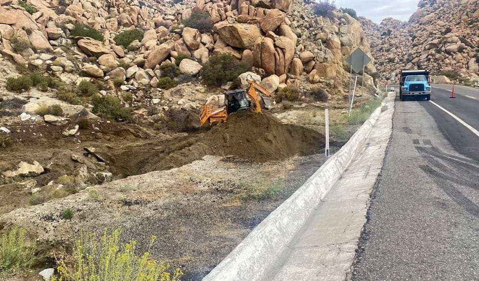 FIARUM ATIENDE AFECTACIONES EN LA AUTOPISTA CENTINELA-LA RUMOROSA