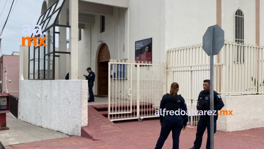 FELIGRESES SON ASALTADOS EN IGLESIA EN PLENO BAUTIZO