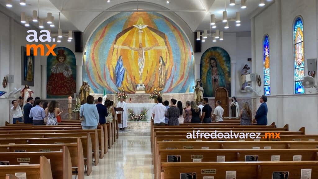 FELIGRESES SON ASALTADOS EN IGLESIA EN PLENO BAUTIZO