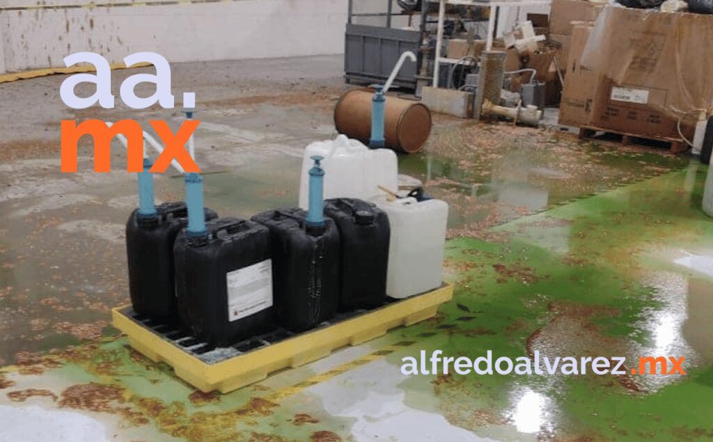 Deja dos lesionados derrame de materiales químicos