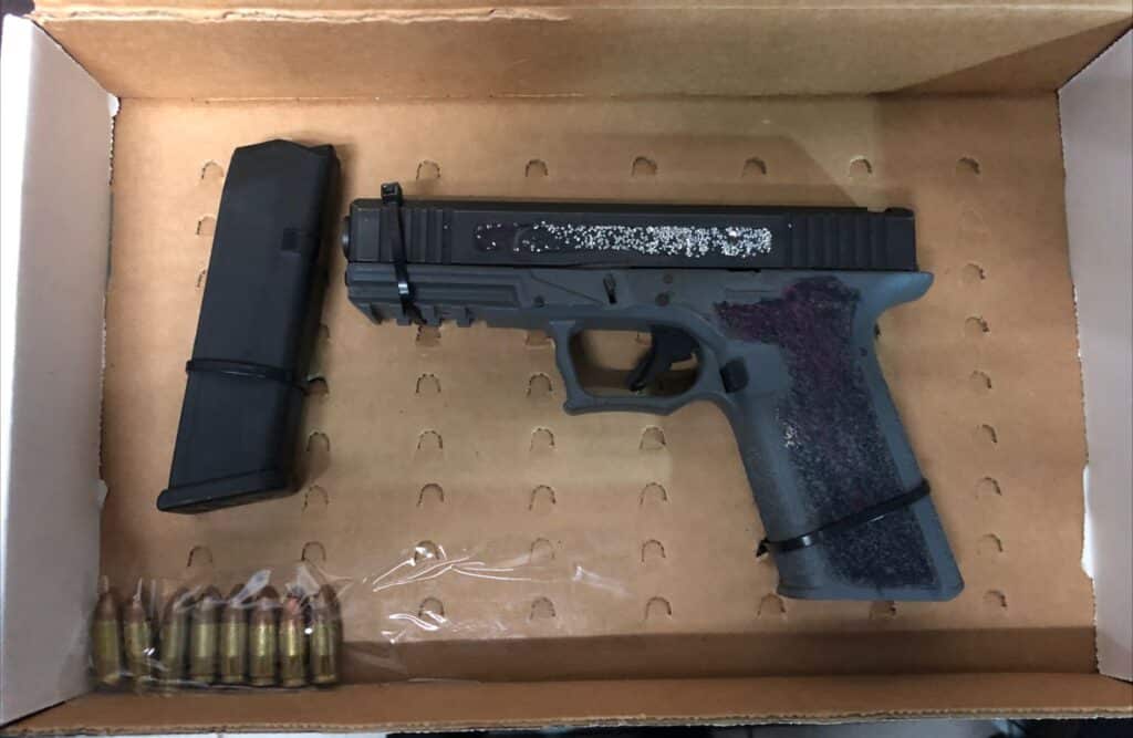 POLICíA DE TIJUANA CAPTURA A 9 GENERADORES DE VIOLENCIA Y DECOMISA ARMAS
