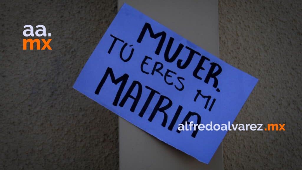 ESTUDIANTES REALIZAN LA ANTIGRITA FEMINISTA EN UABC