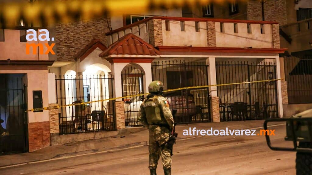 ASESINAN A TRES PERSONAS EN CASA DE PLAYAS DE TIJUANA