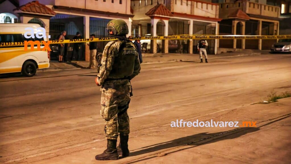 ASESINAN A TRES PERSONAS EN CASA DE PLAYAS DE TIJUANA
