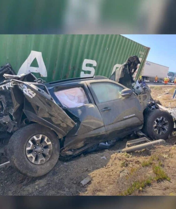 Detienen a responsable de accidente en carretera escénica Tijuana-Ensenada