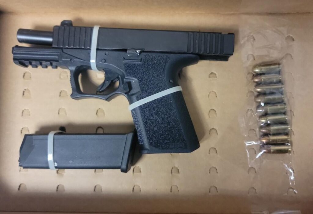 Policía y Guardia Nacional capturaron a cuatro personas con armas de fuego