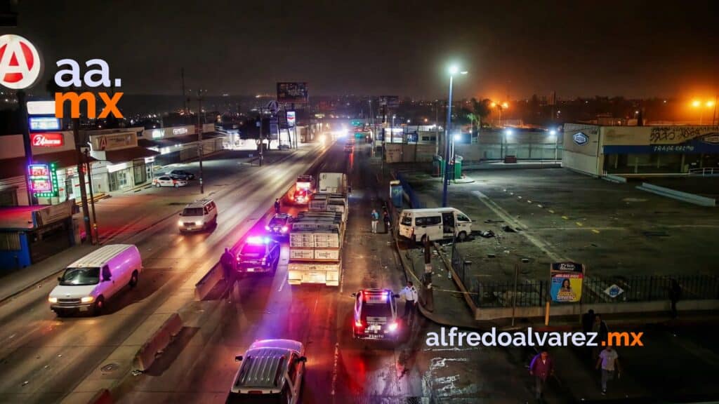 Muere conductor de taxi tras fuerte choque; responsable huyó