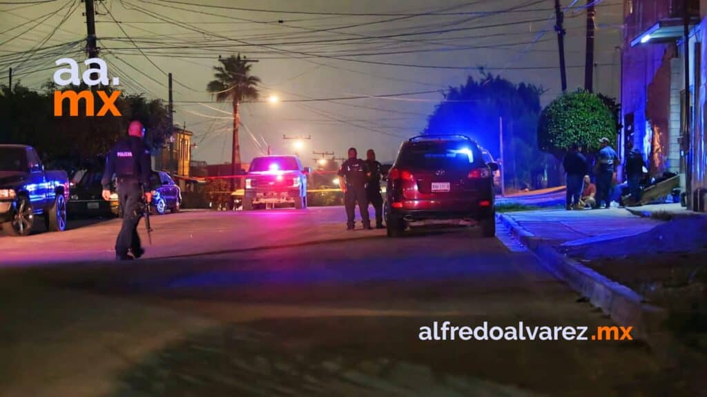 Sujetos atacan a dos jovencitas con un cuchillo; una muere