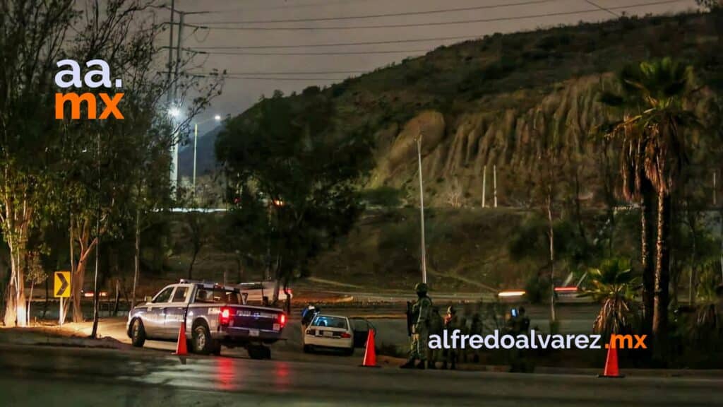 Venezolanos son deportados por El Chaparral