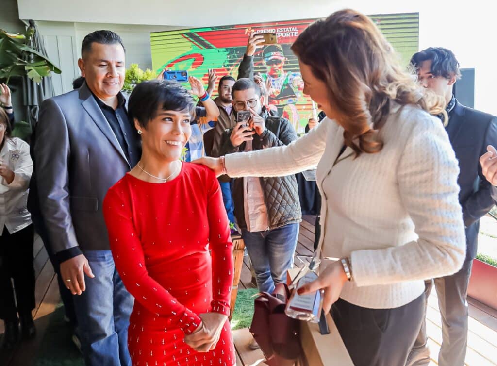 Marina del Pilar entrega el premio Estatal del Deporte 2022 Marina del Pilar entrega el premio Estatal del Deporte 2022