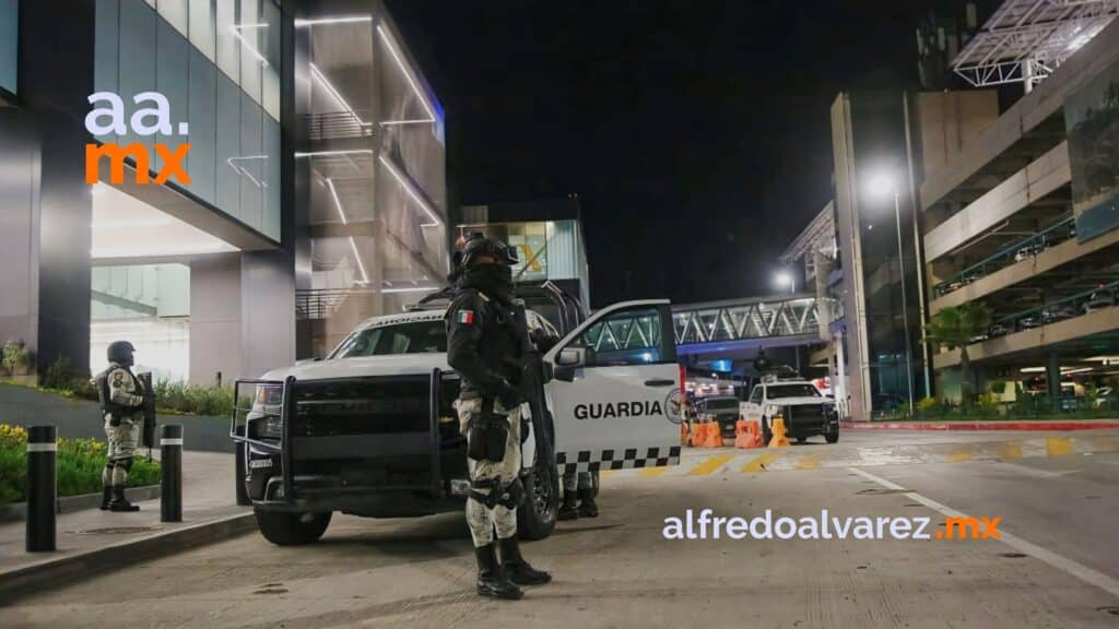 'El Cabo 20' es trasladado a Tijuana 'El Cabo 20' es trasladado a Tijuana
