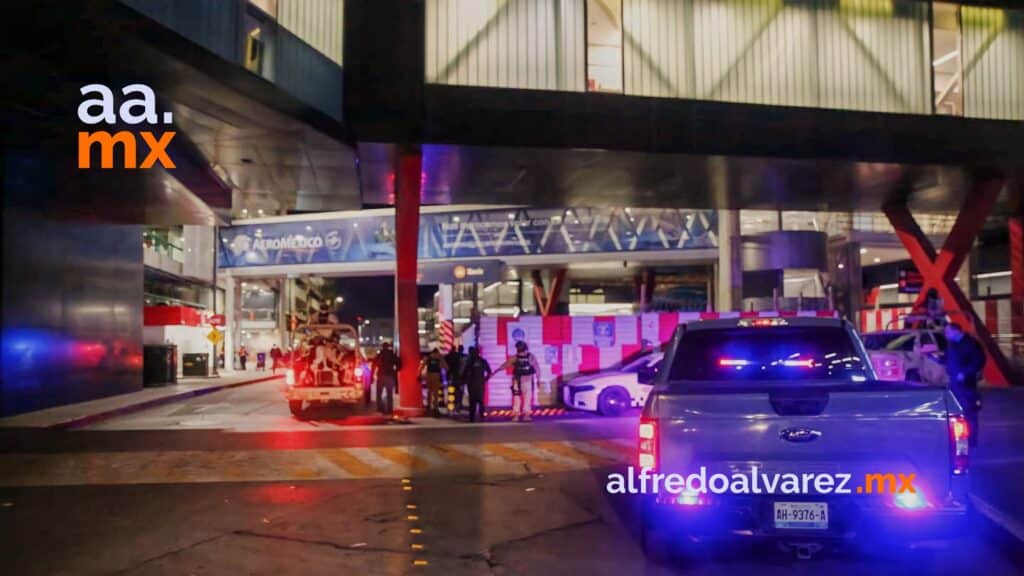 'El Cabo 20' es trasladado a Tijuana 'El Cabo 20' es trasladado a Tijuana