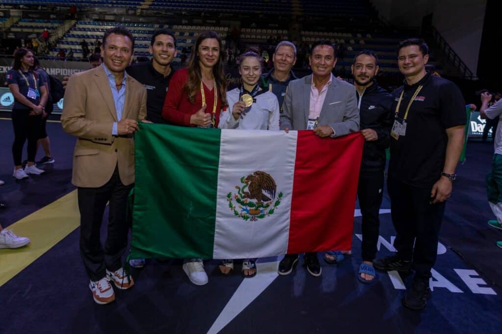 Daniela Souza logra segundo oro azteca en Mundial de Taekwondo