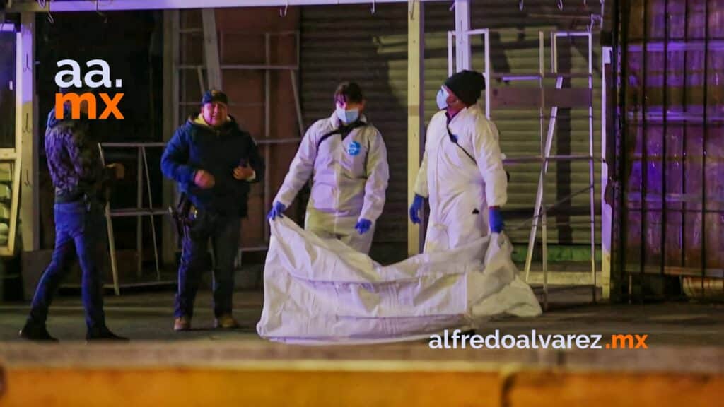 Arrojan cadáver sobre los carriles de la Línea de San Ysidro Arrojan cadáver sobre los carriles de la Línea de San Ysidro