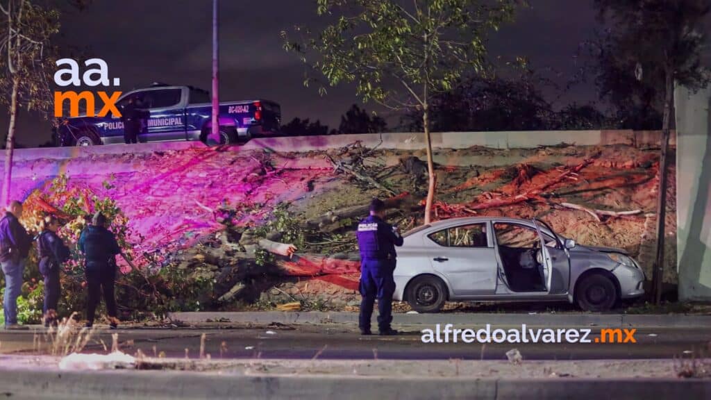 Asesinan a hombre en plena vía rápida