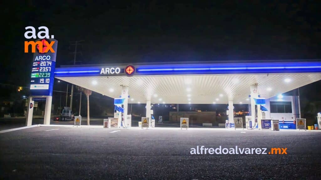 Por no pagar 250 pesos de gasolina provocan atropellamiento del despachador