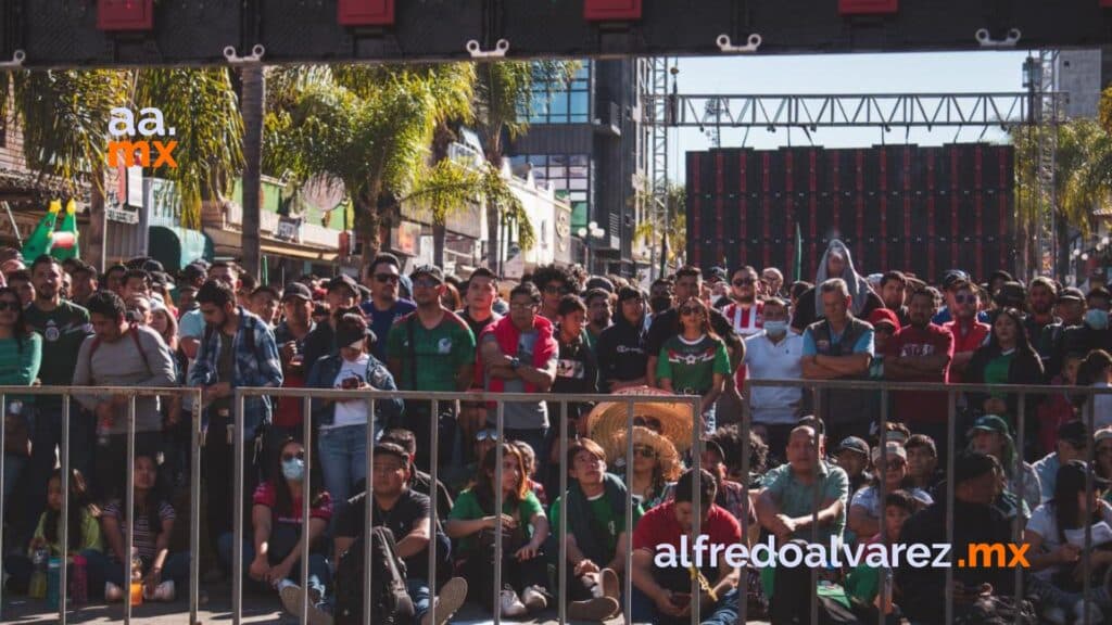 Tijuanenses viven el mundial en la Revu