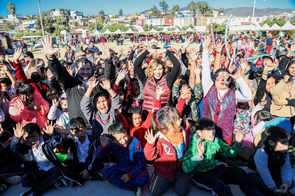 Marina del Pilar realizó festejos navideños