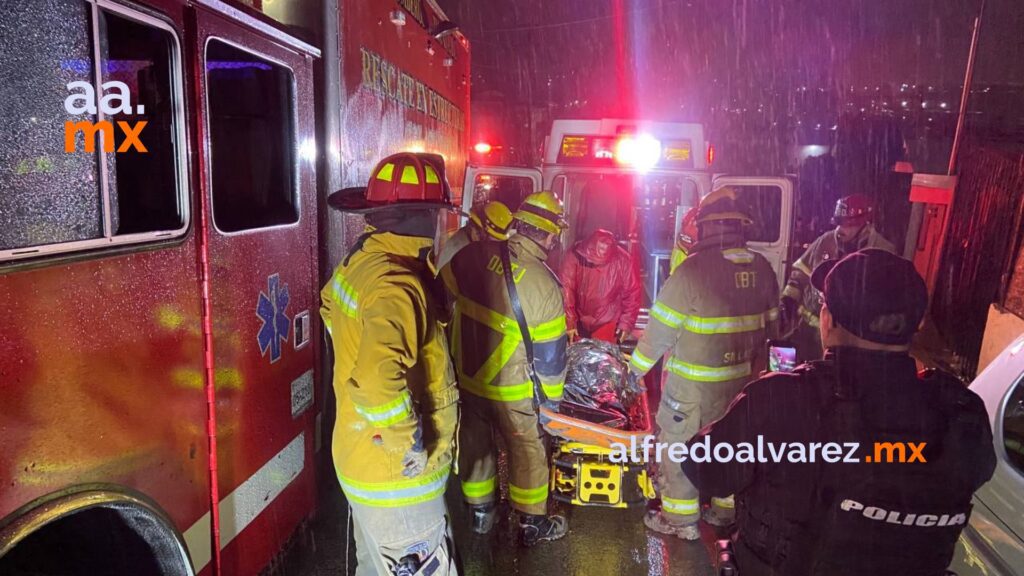 Lluvias colapsaron vivienda y dejaron bajo escombros a una adolescente