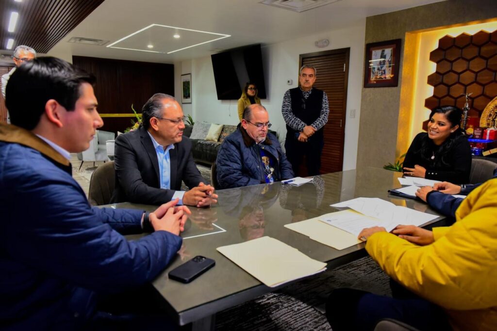 Ayuntamiento dona terreno para beneficio de familias afectadas por deslizamientos en Camino Verde