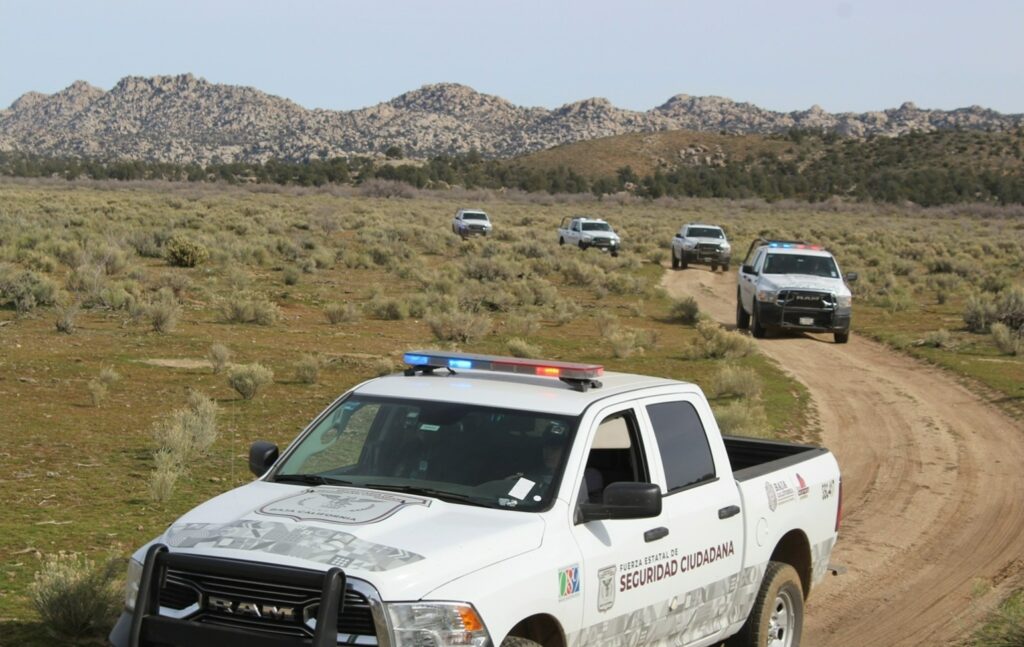 Detienen a siete personas, aseguran 11 armas, chalecos y cartuchos en La Rumorosa