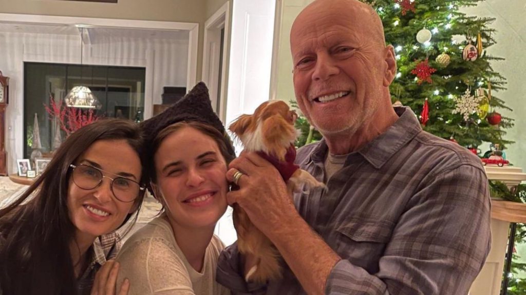 Familia de Bruce Willis anuncia que el actor padece demencia Familia de Bruce Willis anuncia que el actor padece demencia
