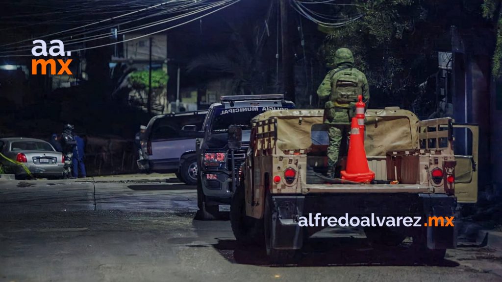 Detienen a dos jóvenes tras balacera