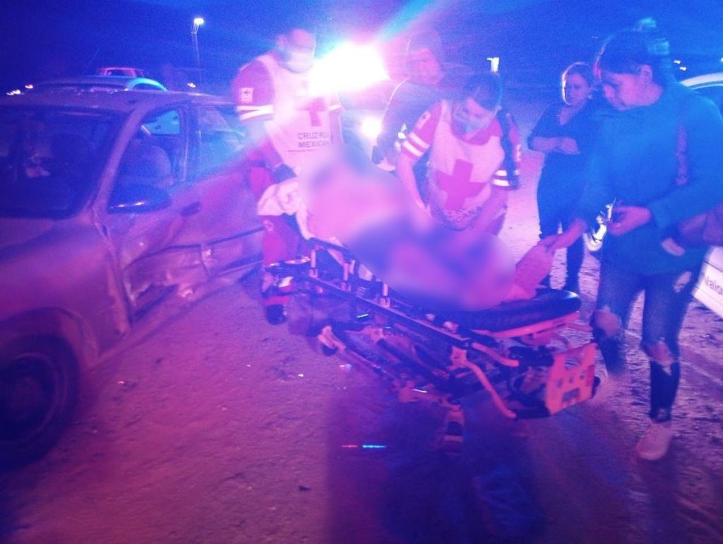 Asesinan a una mujer en el patio de su casa