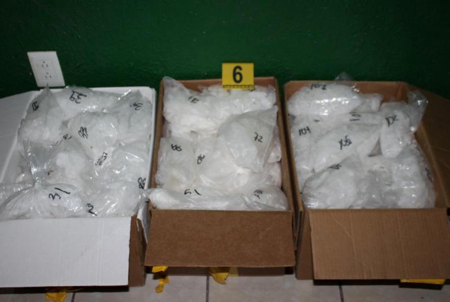 Decomisan más de una tonelada de drogas tras cateos en Tijuana