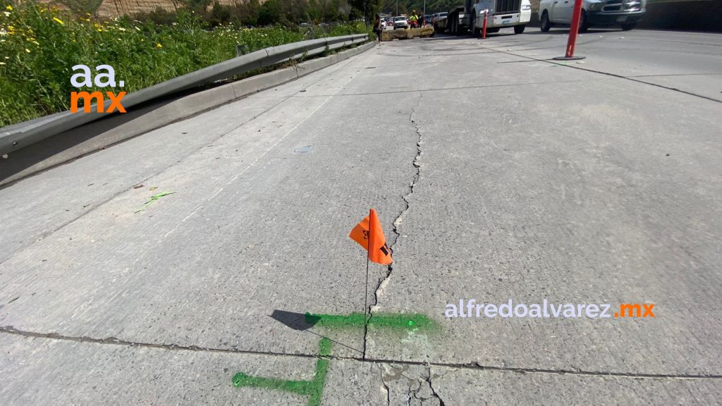 Si carretera a Playas muestra indicios de movimiento cerrarán por completo