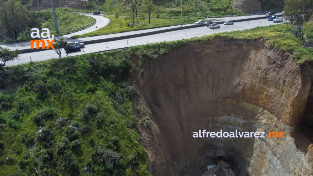 Si carretera a Playas muestra indicios de movimiento cerrarán por completo