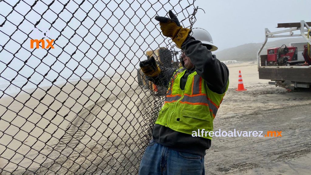 Autoridades de EU continúan con el reemplazo del muro en Parque de la Amistad